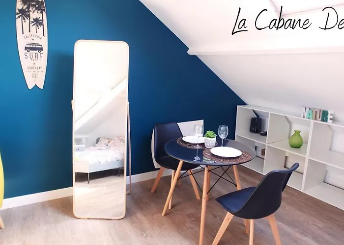 Aparthotel La De Pol 3*