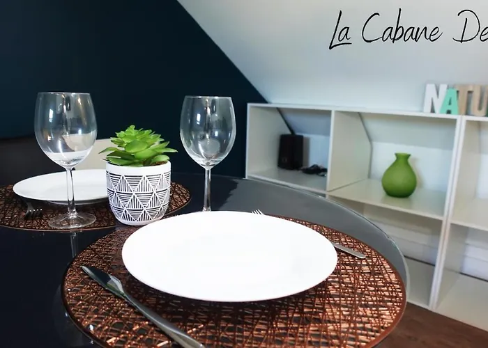 Aparthotel La De Pol 3*